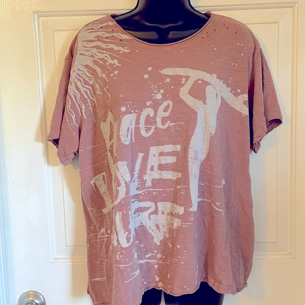 Tee shirt